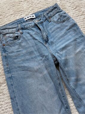 song jeans